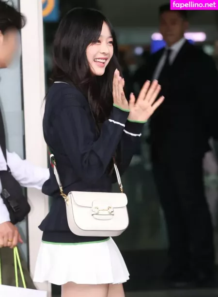 Hanni Pham OnlyFans Thumbnail #iRe8uU7HrJ