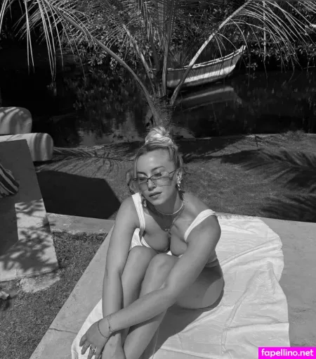 Hannihase OnlyFans Thumbnail #AQbyyE8eFe