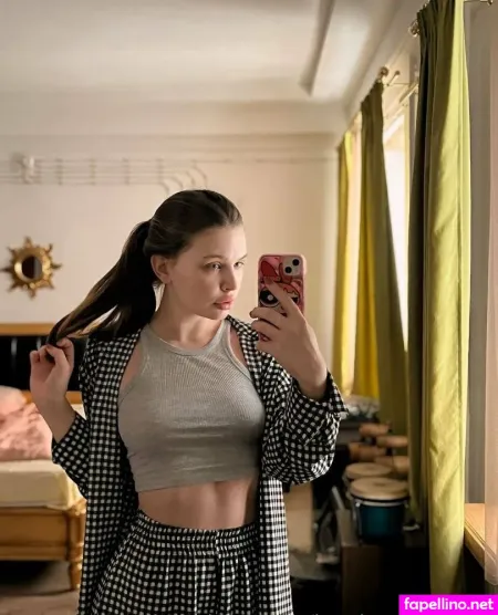 Happiness Veronica OnlyFans Thumbnail #DsOGXWuz0Z