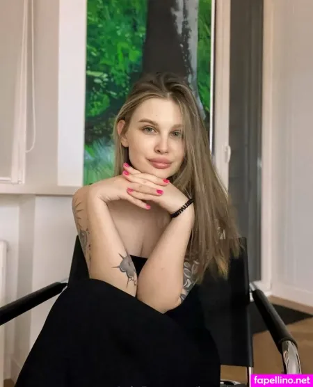 Happiness Veronica OnlyFans Thumbnail #q6QBJPYIp7