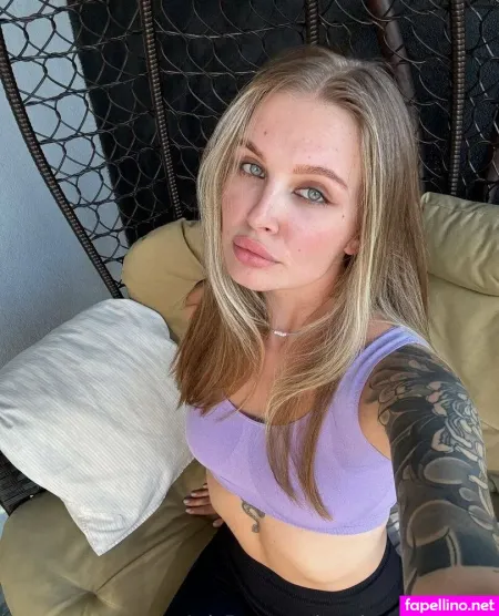 Happiness Veronica OnlyFans Thumbnail #rPB2fa3t4V