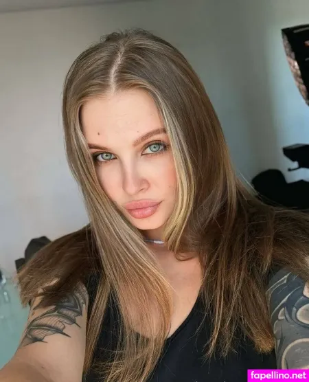 Happiness Veronica OnlyFans Thumbnail #sWb3DnNPMQ