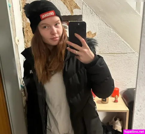 Happy Cindy Cindy Erhardt Rtl Ii Hartz Amp Herzlich OnlyFans Thumbnail #vGOPcKPQMm