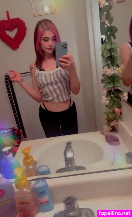 Happyheartt OnlyFans Thumbnail #1pqVQHrKkm