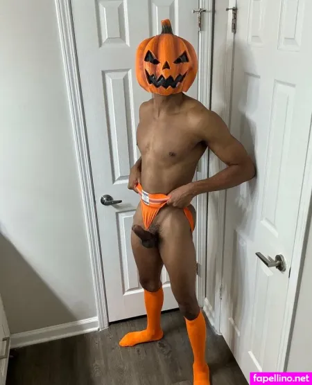 Hardback OnlyFans Thumbnail #NFpqj4w55C