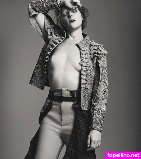 Hari Nef OnlyFans Thumbnail #q3a1zIzafd