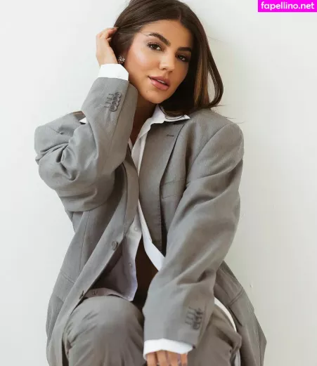 Hariany Almeida OnlyFans Thumbnail #ichCLJAP8T