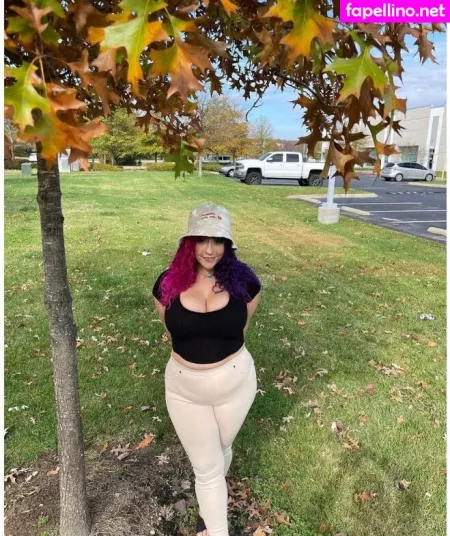 Harlee Queeni OnlyFans Thumbnail #r9M5ctempX