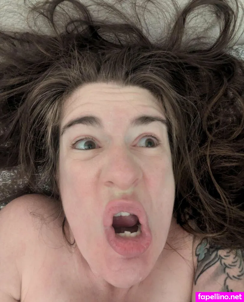 chickyredcheeks, harley__dee Nude Leaked OnlyFans Photo #MgpQ2aT4t4