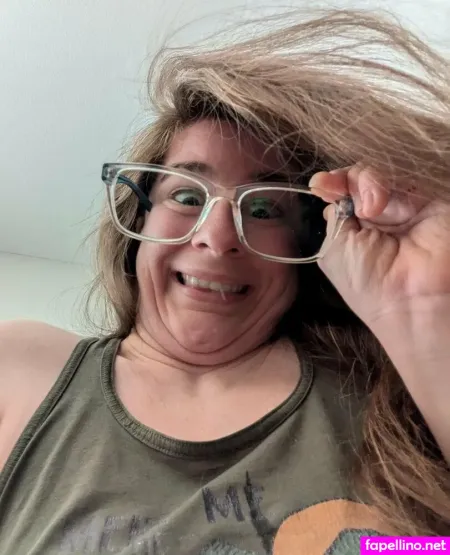 Harley Dee OnlyFans Thumbnail #UsIkUitCHC