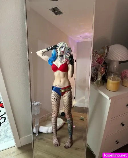 Harley Quinn Cosplay OnlyFans Thumbnail #61vdIbHhMz