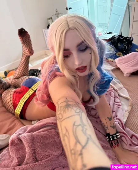 Harley Quinn Cosplay OnlyFans Thumbnail #9VHgAF4rev