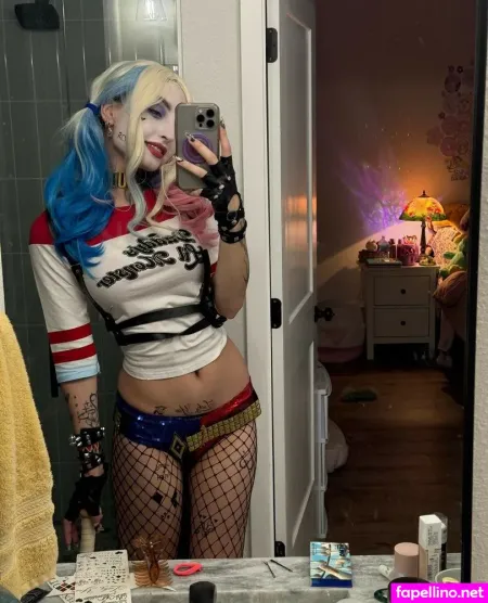 Harley Quinn Cosplay OnlyFans Thumbnail #OTGfNst5ov