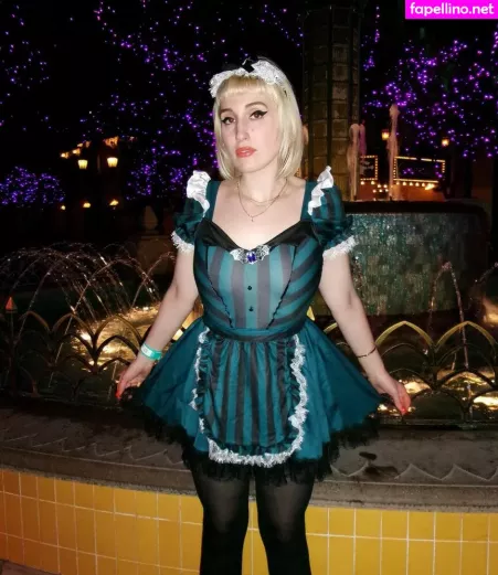 Harley Quinn Smith 1 OnlyFans Thumbnail #2cUf0d5I1x