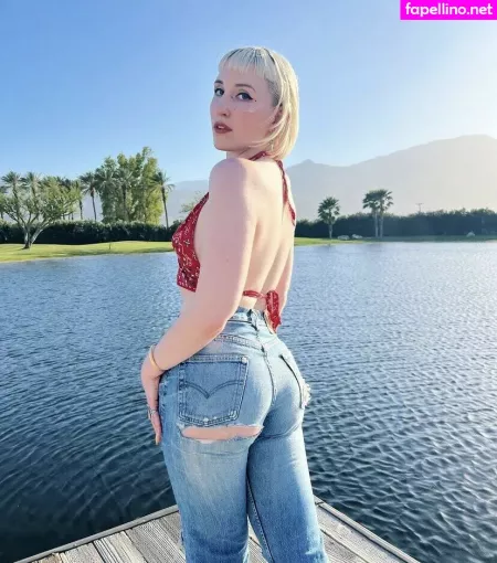 Harley Quinn Smith 1 OnlyFans Thumbnail #X0KByggY8m