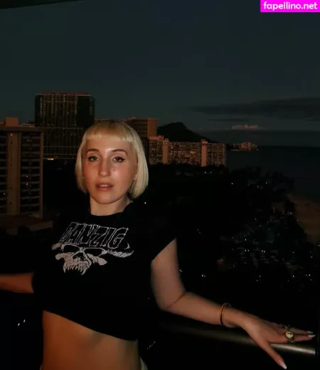 Harley Quinn Smith 1 OnlyFans Thumbnail #fAyZoJsN0G