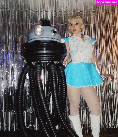 Harley Quinn Smith 1 OnlyFans Thumbnail #t6w7ZgKkOf