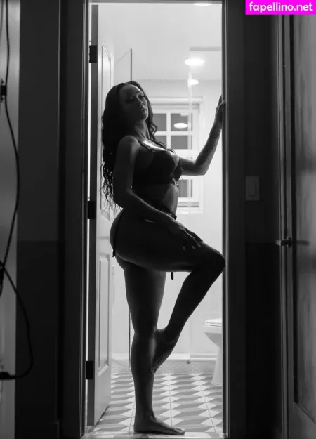 Harleydean OnlyFans Thumbnail #H921ObFEnH