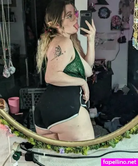 Harleythicc OnlyFans Thumbnail #54r3AExAqO