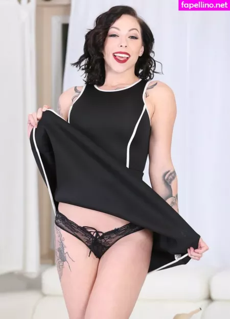 Harlow Harrison OnlyFans Thumbnail #7fTwZyt8KN