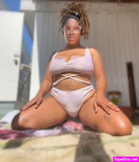 Harmonistrawberry OnlyFans Thumbnail #WLJlqxq2KO