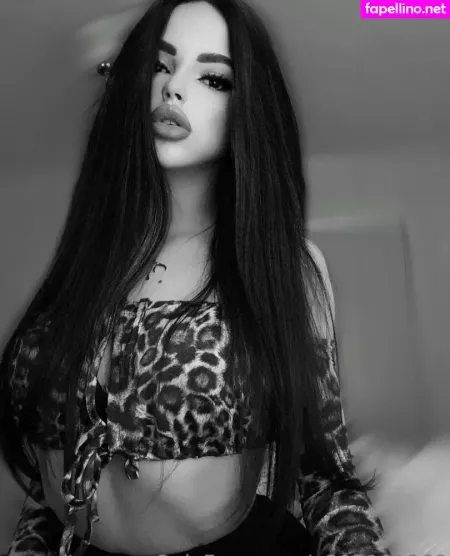 Harper Leee OnlyFans Thumbnail #3b7UkyMvlw