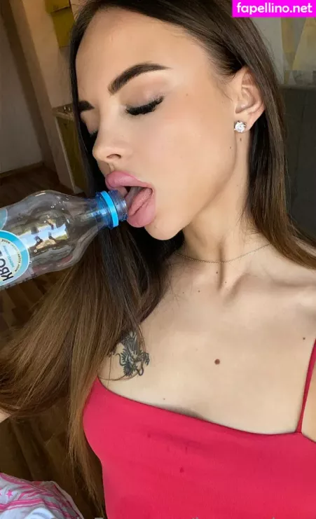 Harper Leee OnlyFans Thumbnail #ym4vh5v7Rj