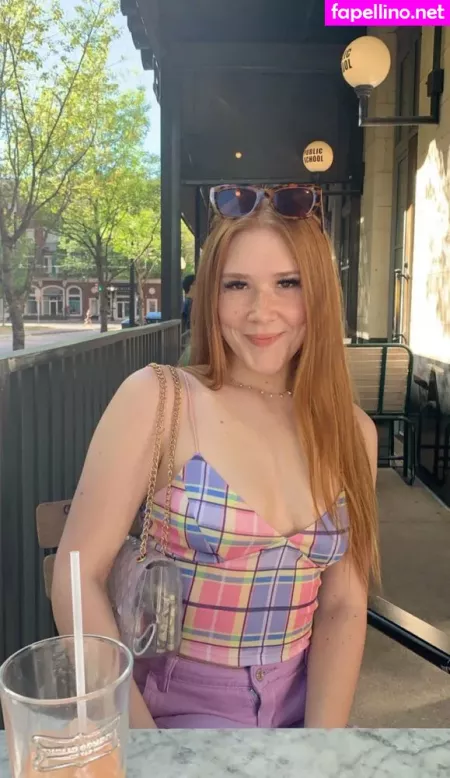 Harper Red OnlyFans Thumbnail #1GeFunAXgG