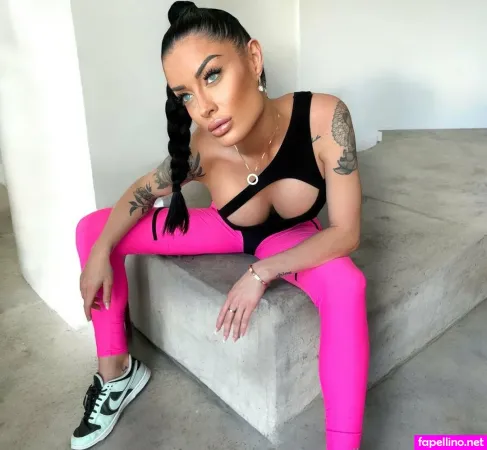 Harperreignstv OnlyFans Thumbnail #KrjcJCDrIb