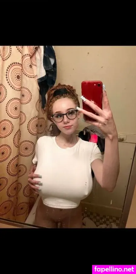 Harperrusso OnlyFans Thumbnail #J3MMSwwaU0