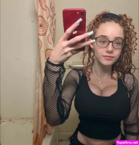 Harperrusso OnlyFans Thumbnail #UhH3mBj3gt