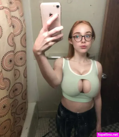 Harperrusso OnlyFans Thumbnail #fdYtAhDnJH