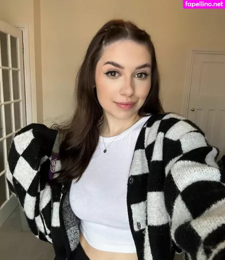 Harrie Silver OnlyFans Thumbnail #ZtXOO9cRri