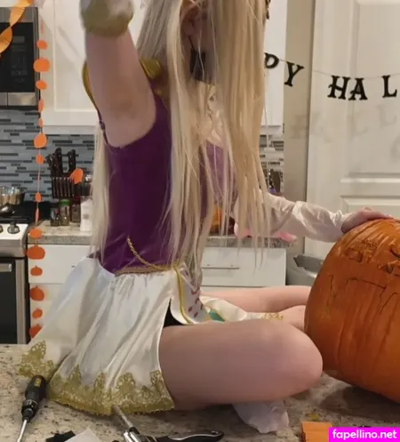 Harriet Barnes OnlyFans Thumbnail #TxKVD8nJ4I