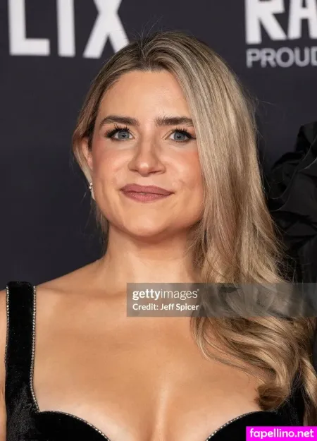 Harriet Kemsley OnlyFans Thumbnail #O0UDaMcgUu
