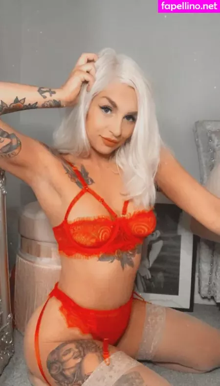 Harrietellenshaw OnlyFans Thumbnail #NbojujARxT