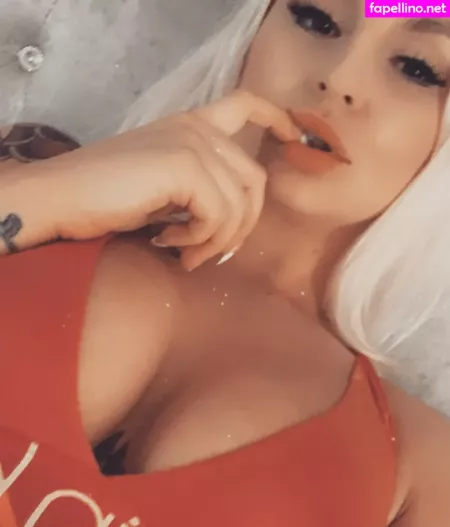 Harrietellenshaw OnlyFans Thumbnail #Sahvs4tgj9