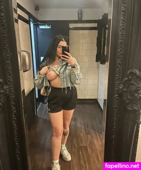 Harrietheartvip OnlyFans Thumbnail #9qWLxK6J7j
