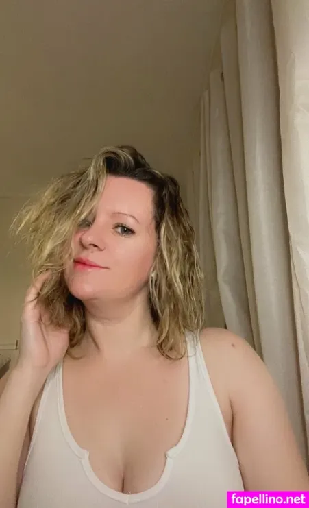 Harrietswanfree OnlyFans Thumbnail #96mqLqLyZD