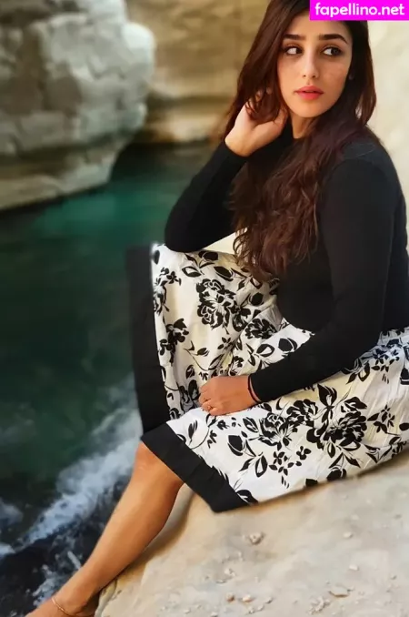 Haseena OnlyFans Thumbnail #1KotUsQeTg