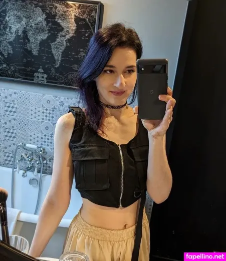 Haselnuuuss OnlyFans Thumbnail #WUHecRwmHL