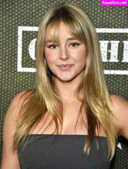 Hassie Harrison OnlyFans Thumbnail #9f20RxdJIE