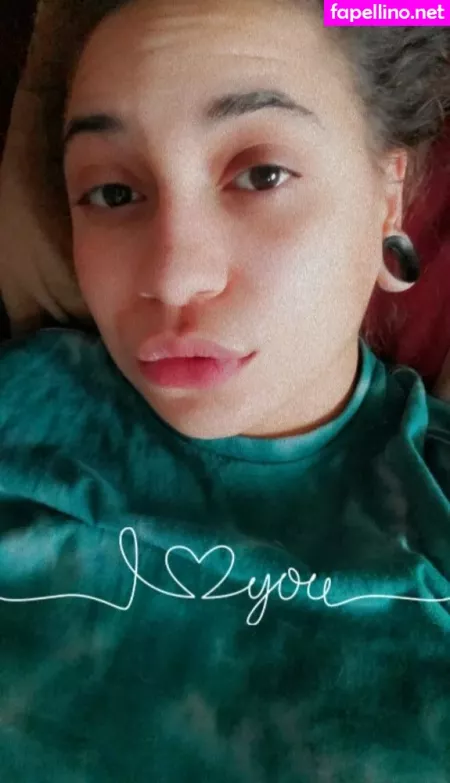 Hatchbackhoe OnlyFans Thumbnail #AkFq4iwAuu