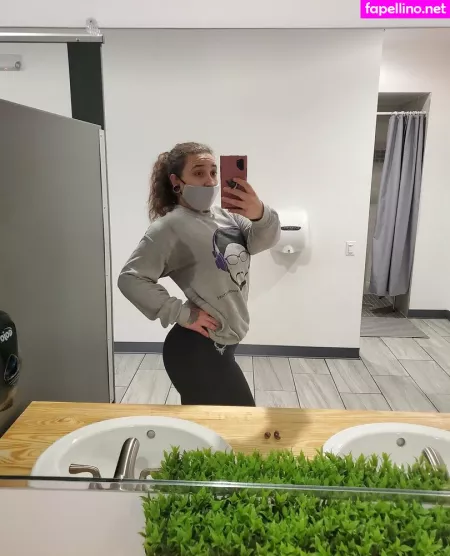 Hatchbackhoe OnlyFans Thumbnail #BrPpvYBubI