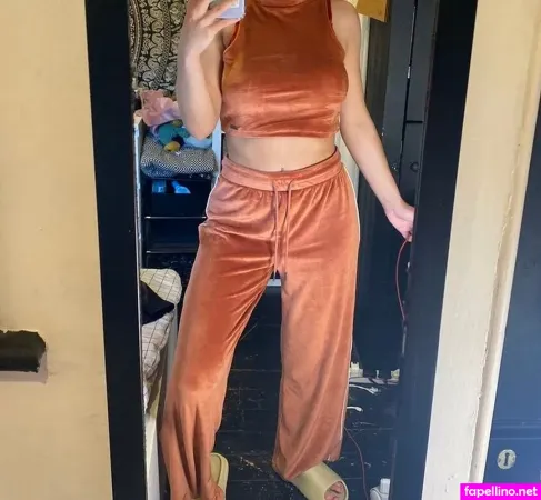 Hattie Vanneman OnlyFans Thumbnail #qDWLVzrOA3