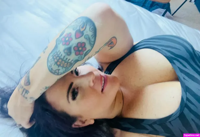 Hauntedgoddess Main Profile Photo