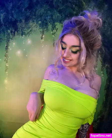 Hauntedquinn OnlyFans Thumbnail #7Yc9ou9JON