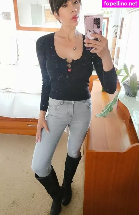 Hautemilf OnlyFans Thumbnail #xu236YoRe1