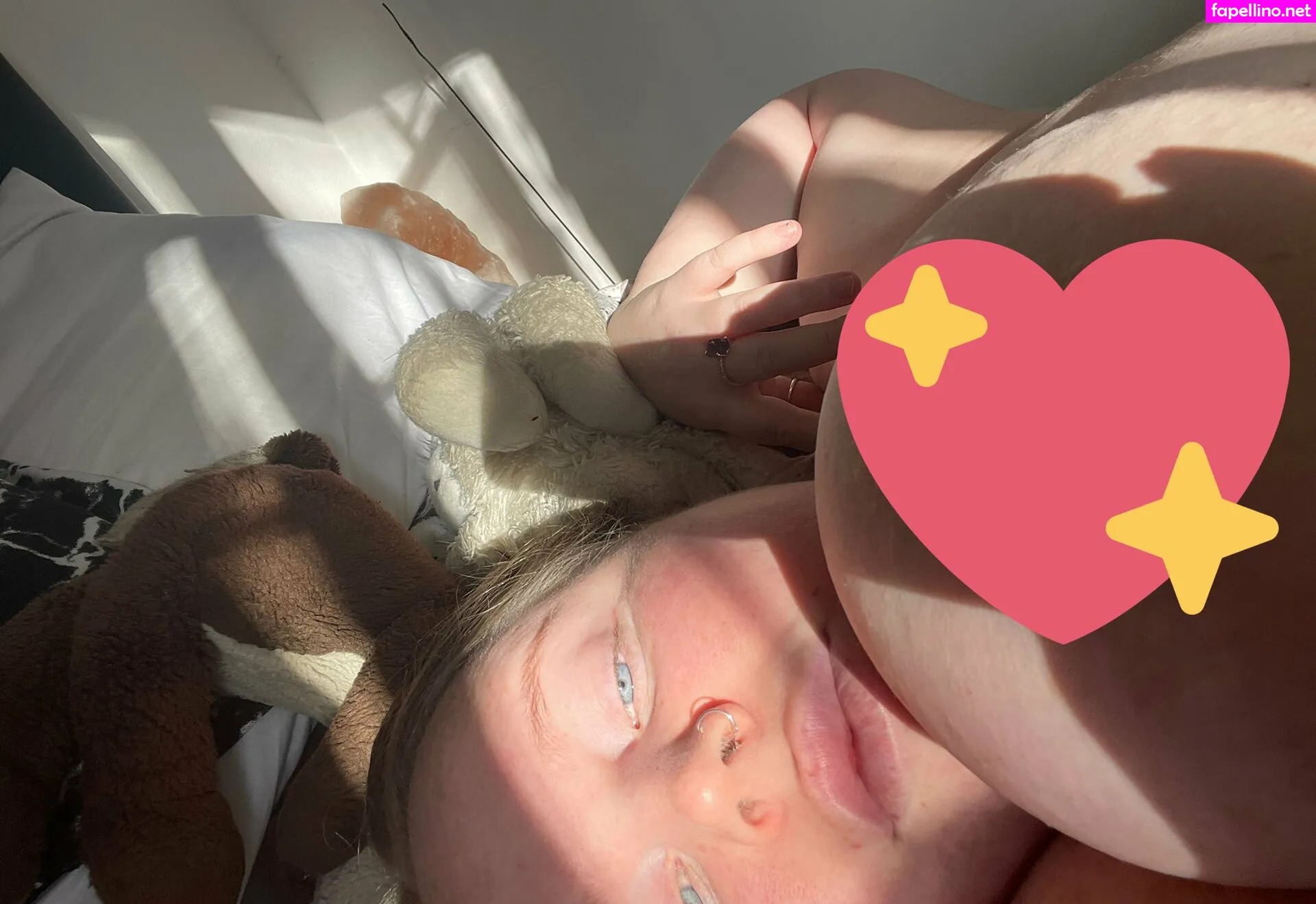 emilyyyyyykate, emilyyyyyykate_ Nude Leaked OnlyFans Photo #p29KVPYocS