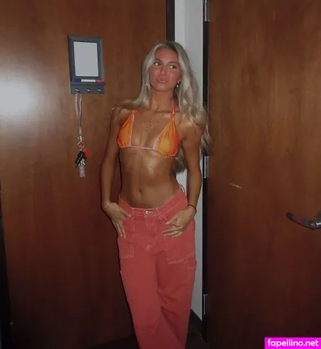 Hayden Grace Moss OnlyFans Thumbnail #QJXQodnOWQ